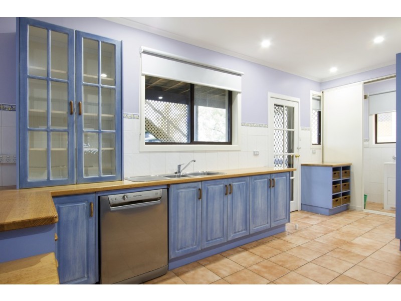 41 Bavarde Avenue, Batemans Bay NSW 2536