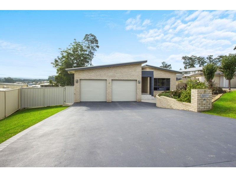 3 Hunter Place, Sunshine Bay NSW 2536