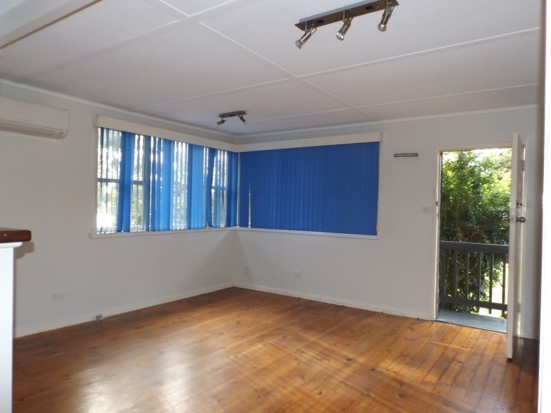 18 Yugura Street, Malua Bay NSW 2536