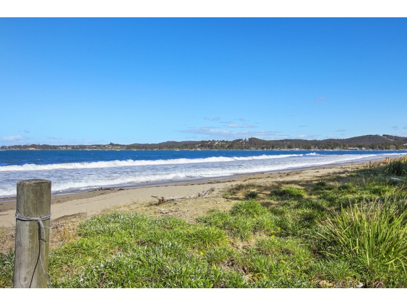 51 Myamba Parade, Surfside NSW 2536