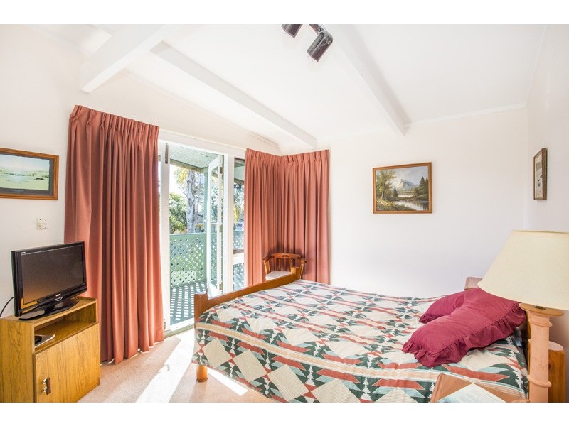 71 Country Club Drive, Catalina NSW 2536