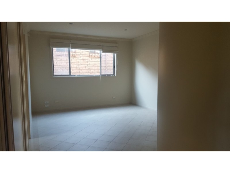 16 Calga Crescent, Catalina NSW 2536