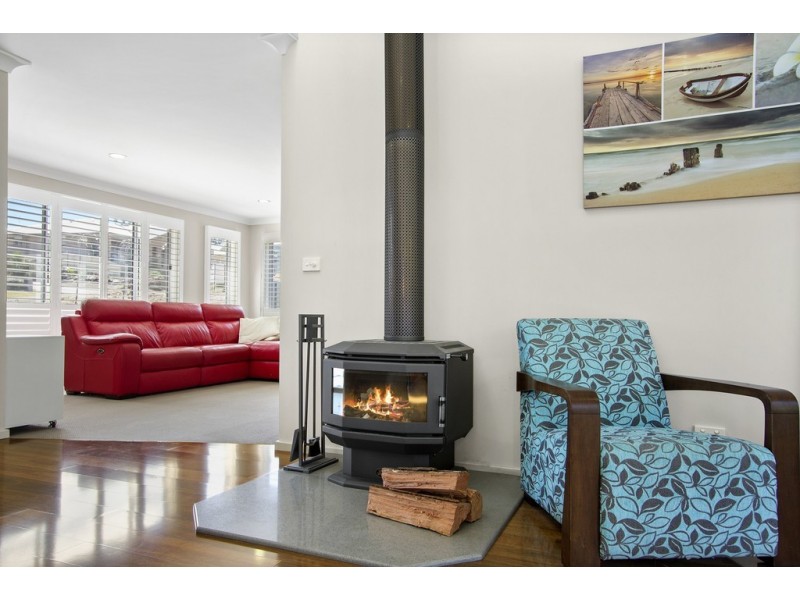 103 Courtenay Crescent, Long Beach NSW 2536