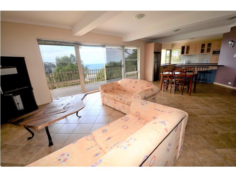 4 Nerang Place, Malua Bay NSW 2536