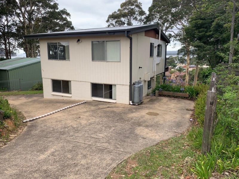 111 Palana Street, Surfside NSW 2536