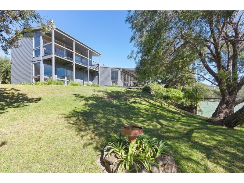 2 Ingram Place, Broulee NSW 2537