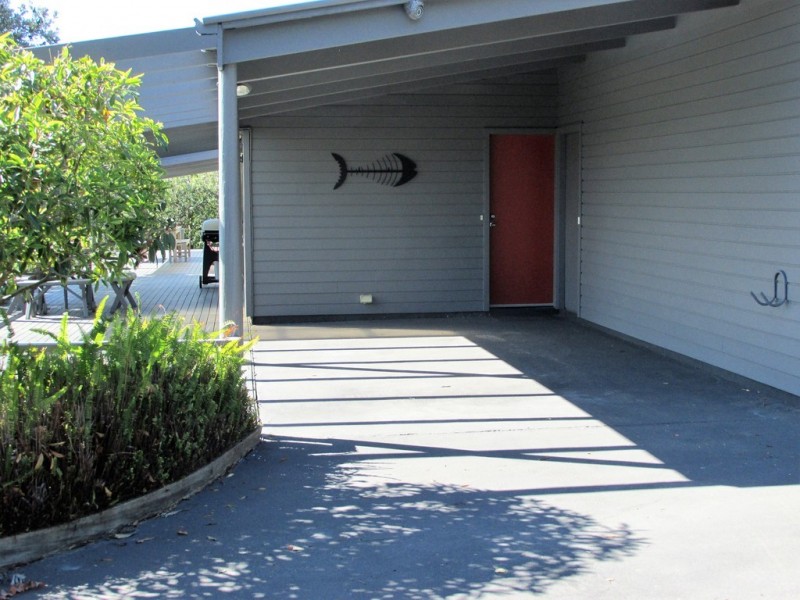 2 Ingram Place, Broulee NSW 2537