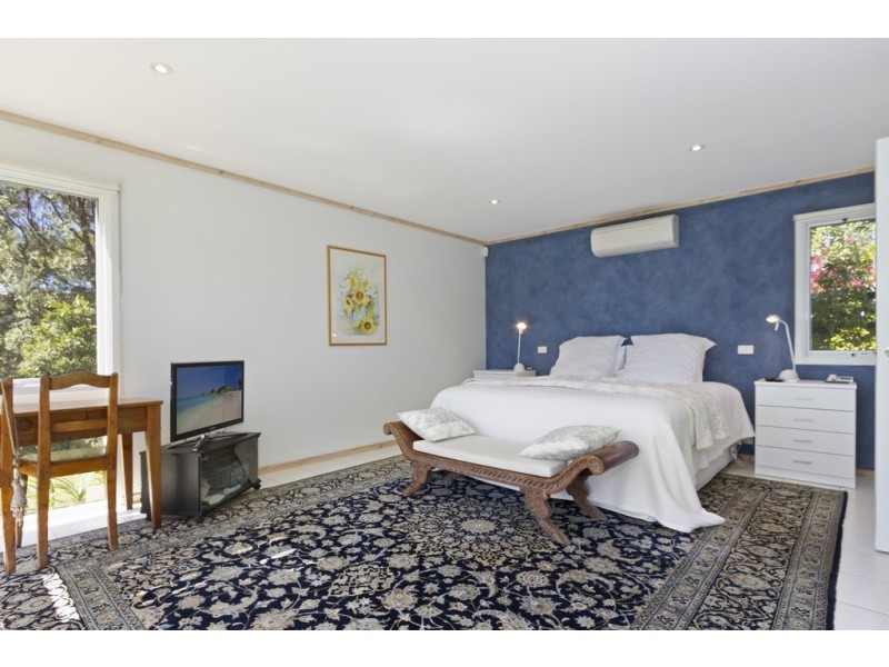 2 Ingram Place, Broulee NSW 2537