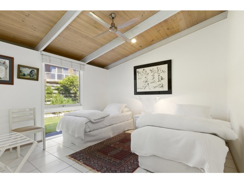 2 Ingram Place, Broulee NSW 2537