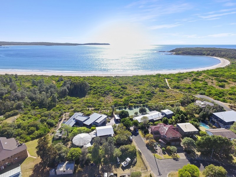 2 Ingram Place, Broulee NSW 2537