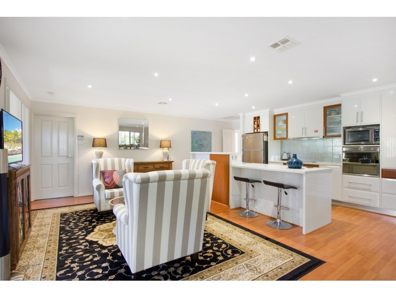 7 Tinarra Close, Lilli Pilli NSW 2536