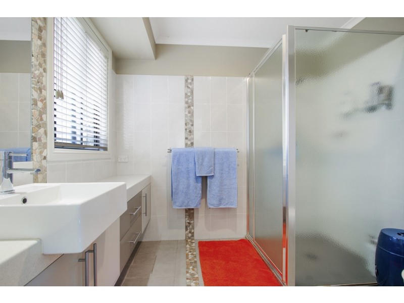 7 Tinarra Close, Lilli Pilli NSW 2536