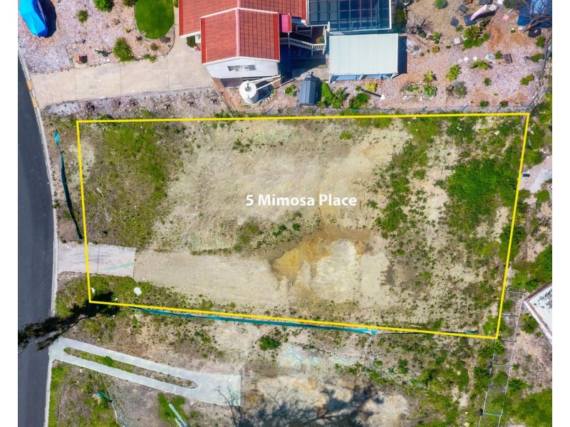 5 Mimosa Place, Malua Bay NSW 2536