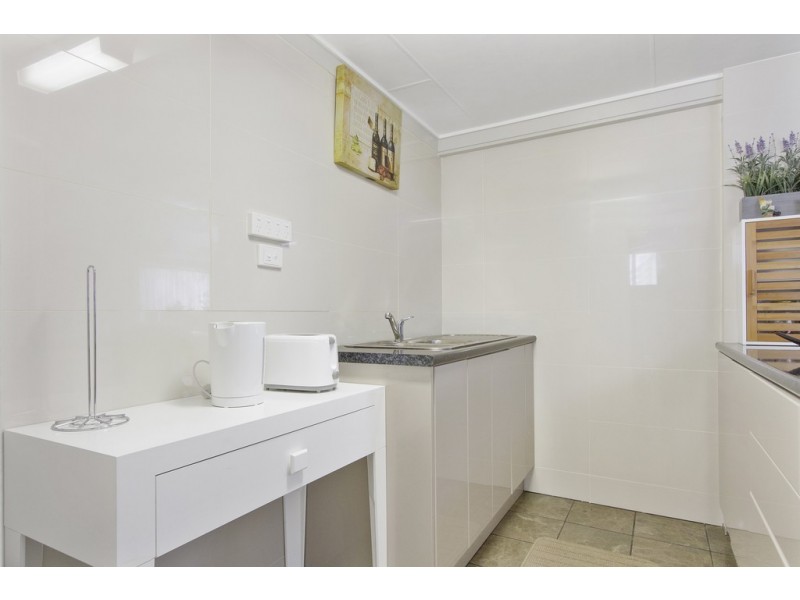 77 Palana Street, Surfside NSW 2536