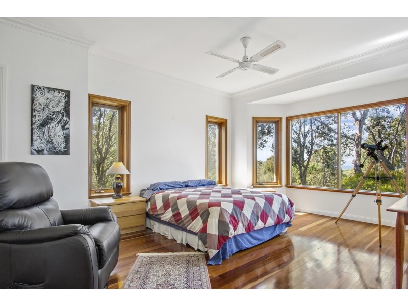 7 Barlings Drive, Tomakin NSW 2537