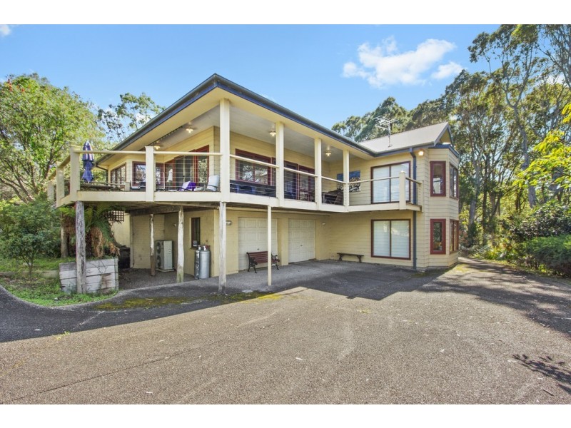 7 Barlings Drive, Tomakin NSW 2537