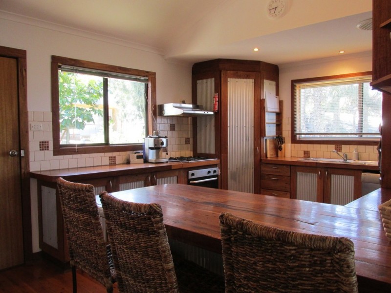 16 Tallawang Ave, Malua Bay NSW 2536