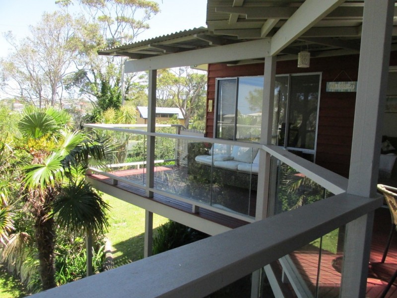 16 Tallawang Ave, Malua Bay NSW 2536