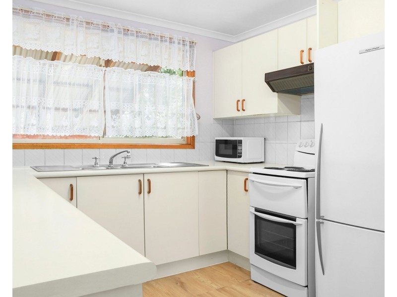 14 Irene Ave, Batehaven NSW 2536