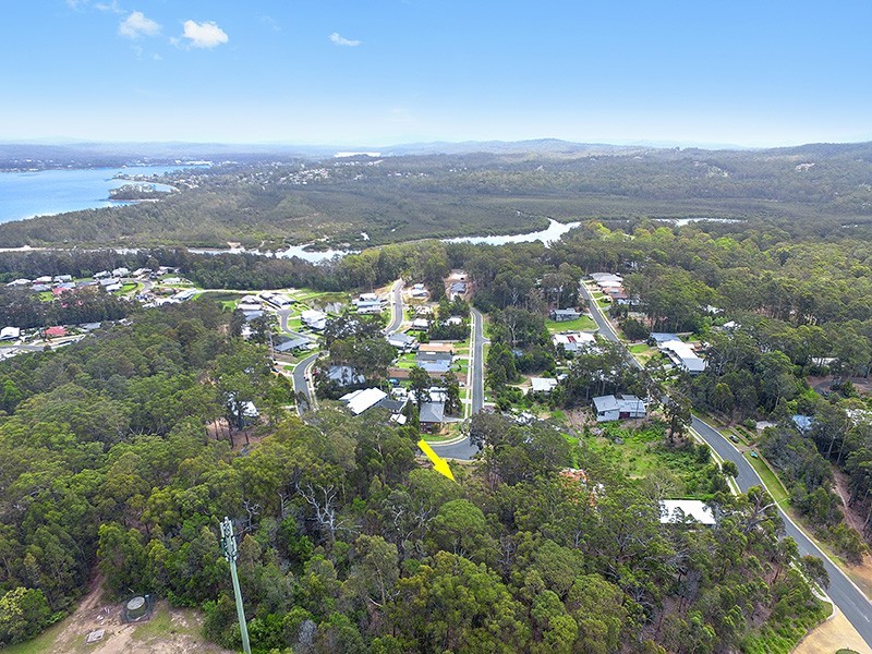 121 Litchfield Crescent, Long Beach NSW 2536