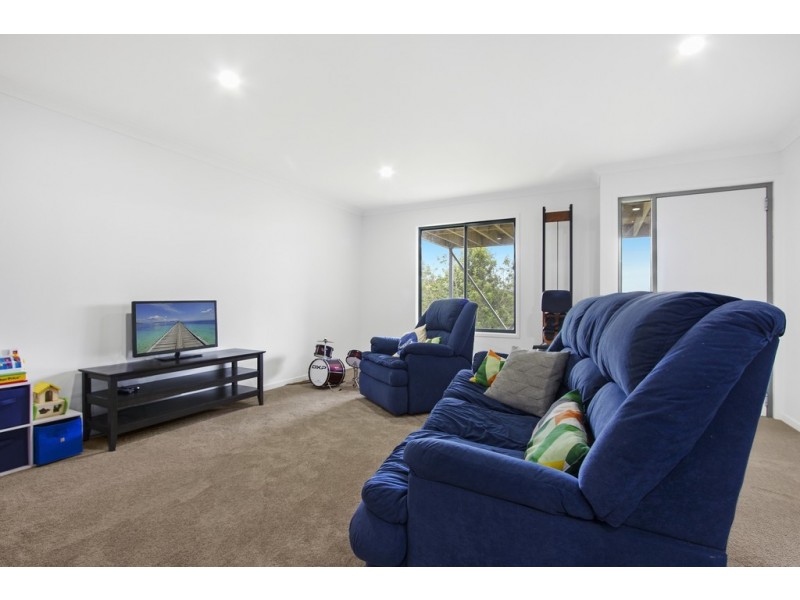 32 Dell Parade, Moruya Heads NSW 2537