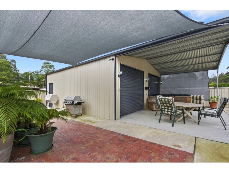 12 Clare Crescent, Batehaven NSW 2536