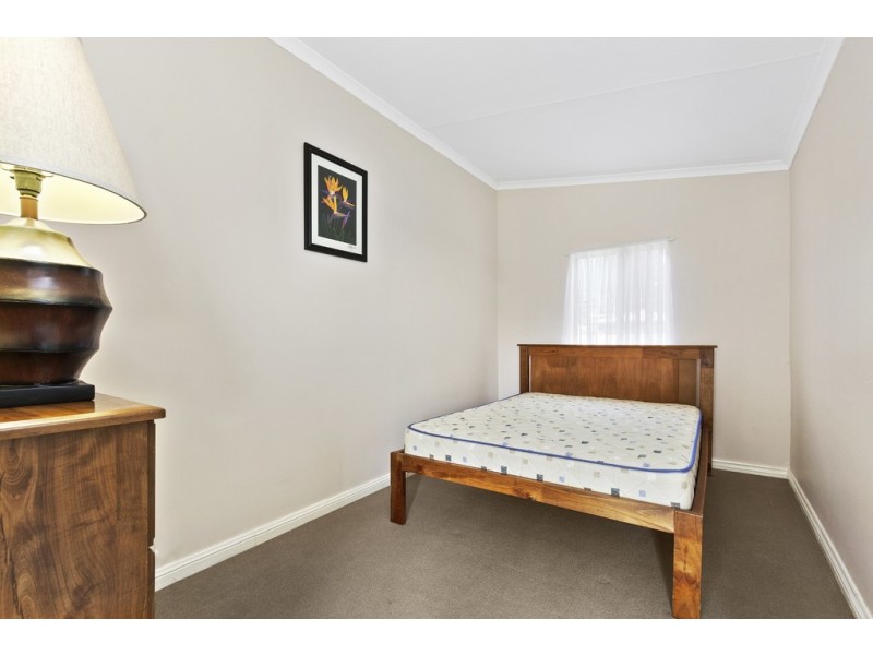 12 Clare Crescent, Batehaven NSW 2536