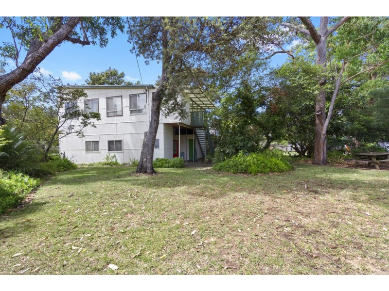 95 Coronation Drive, Broulee NSW 2537