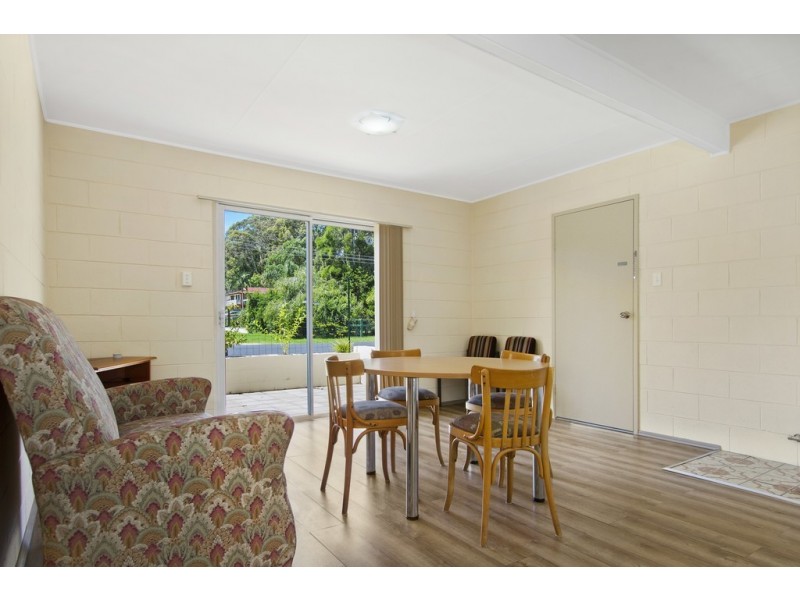 64 Edward Road, Batehaven NSW 2536