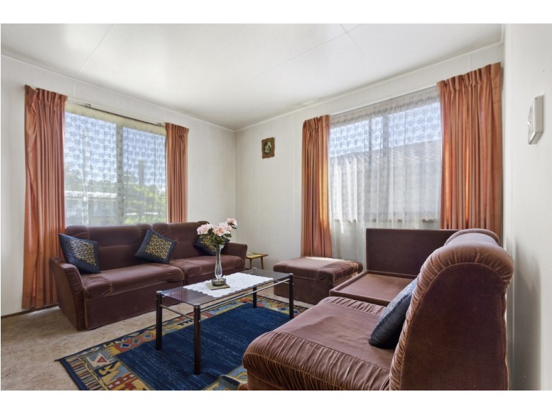 11 Clare Crescent, Batehaven NSW 2536