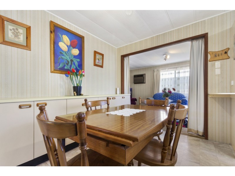 11 Clare Crescent, Batehaven NSW 2536
