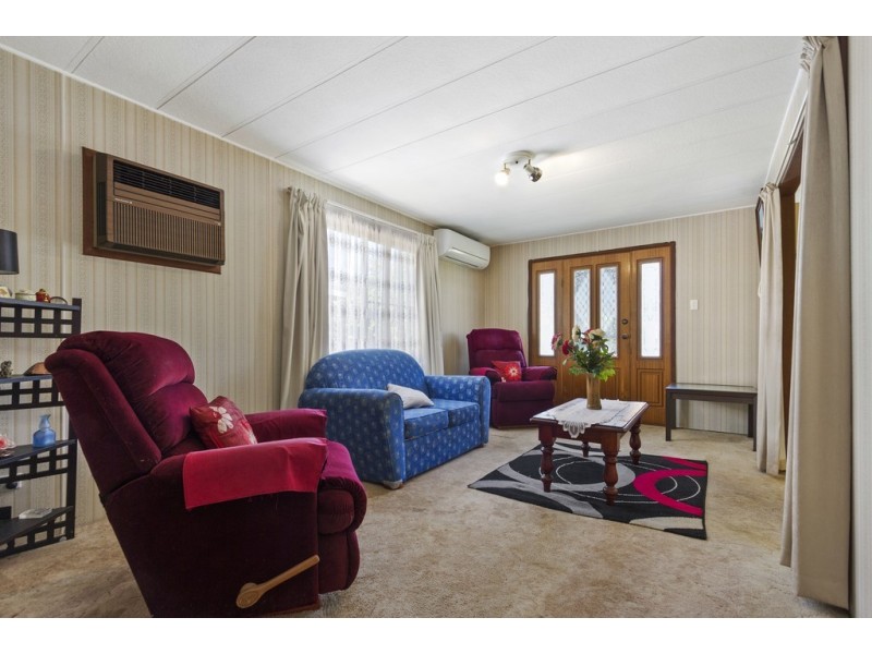 11 Clare Crescent, Batehaven NSW 2536