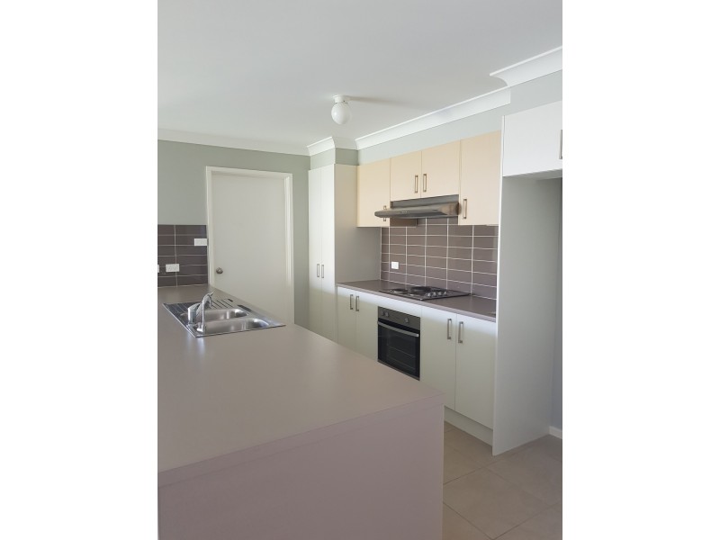 78 Heath Street, Broulee NSW 2537