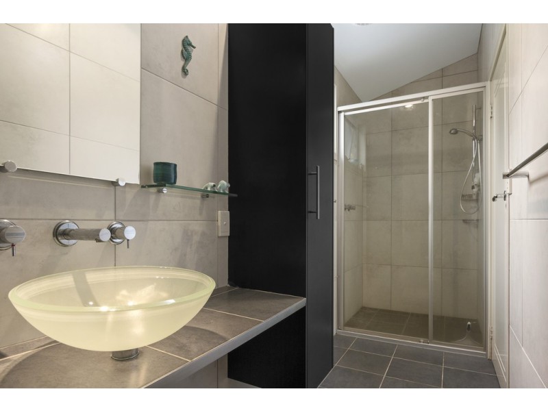 19 Annetts Parade, Mossy Point NSW 2537