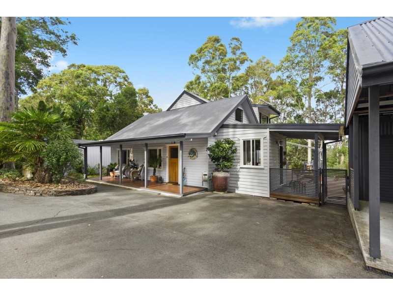 19 Annetts Parade, Mossy Point NSW 2537