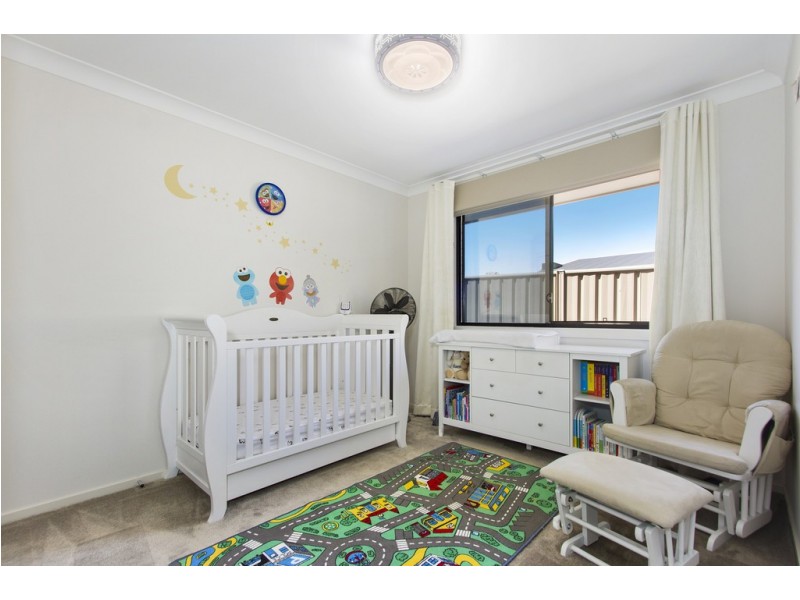 20 Freycinet Drive, Sunshine Bay NSW 2536