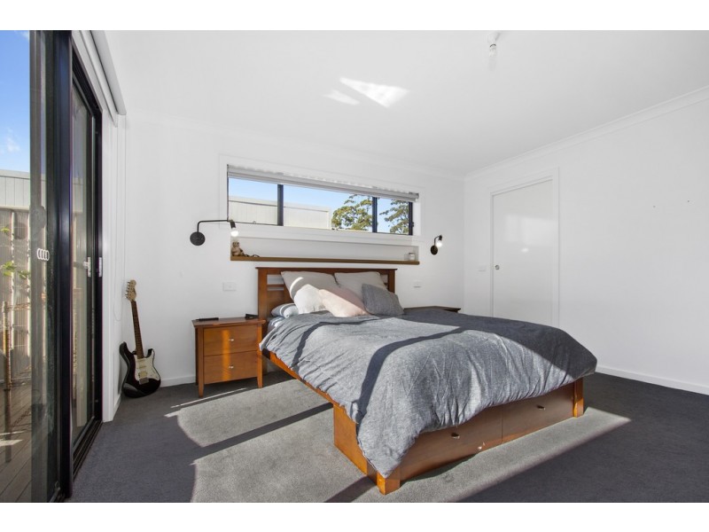 4 Griffiths Run, Broulee NSW 2537