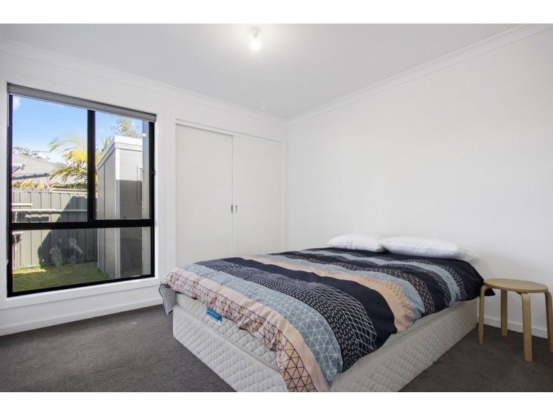 4 Griffiths Run, Broulee NSW 2537