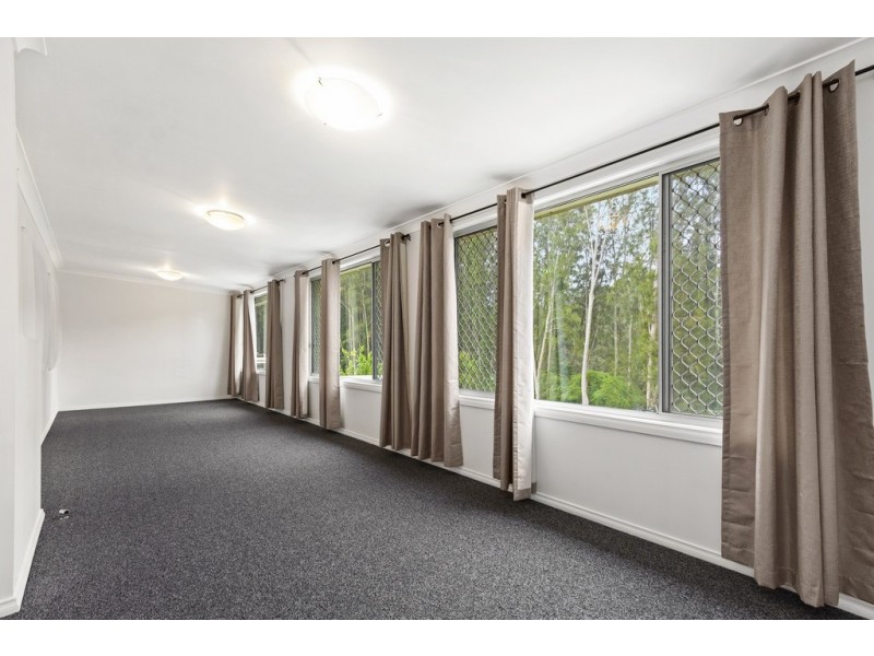 126 Country Club Drive, Catalina NSW 2536