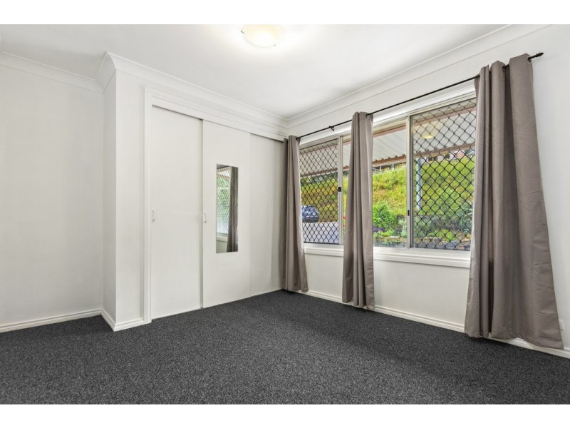 126 Country Club Drive, Catalina NSW 2536