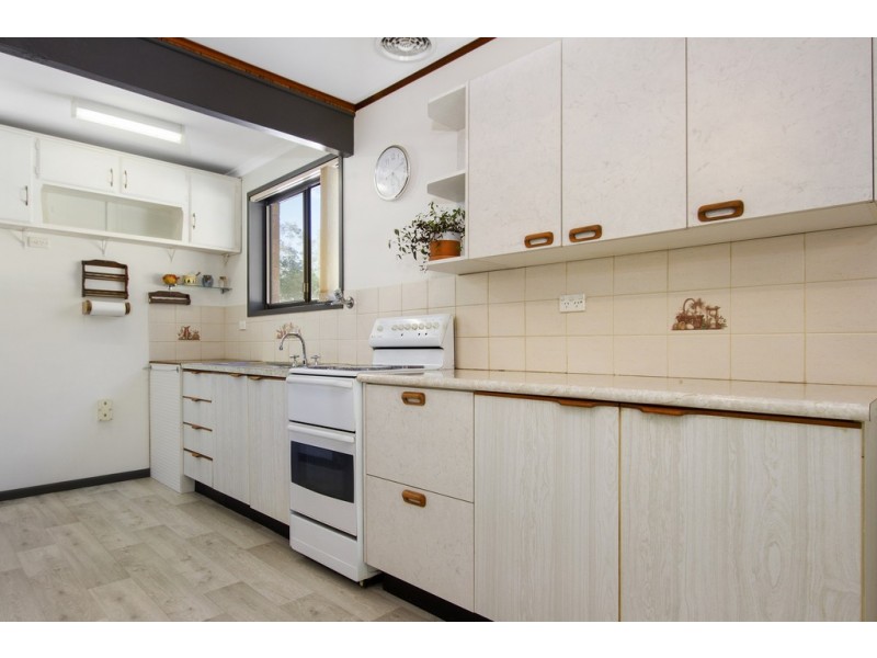 36 Christopher Crescent, Batehaven NSW 2536