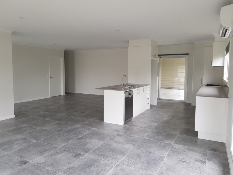 3 Gillan Grove, Broulee NSW 2537