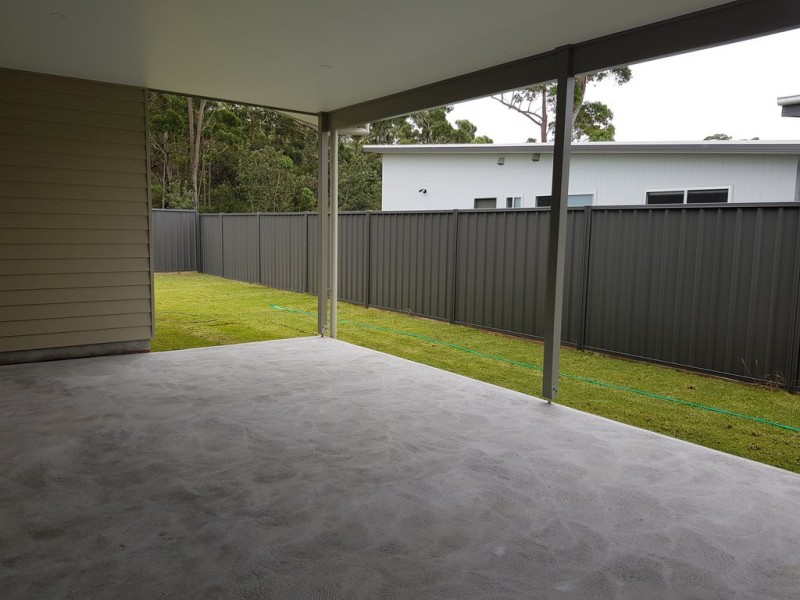 3 Gillan Grove, Broulee NSW 2537