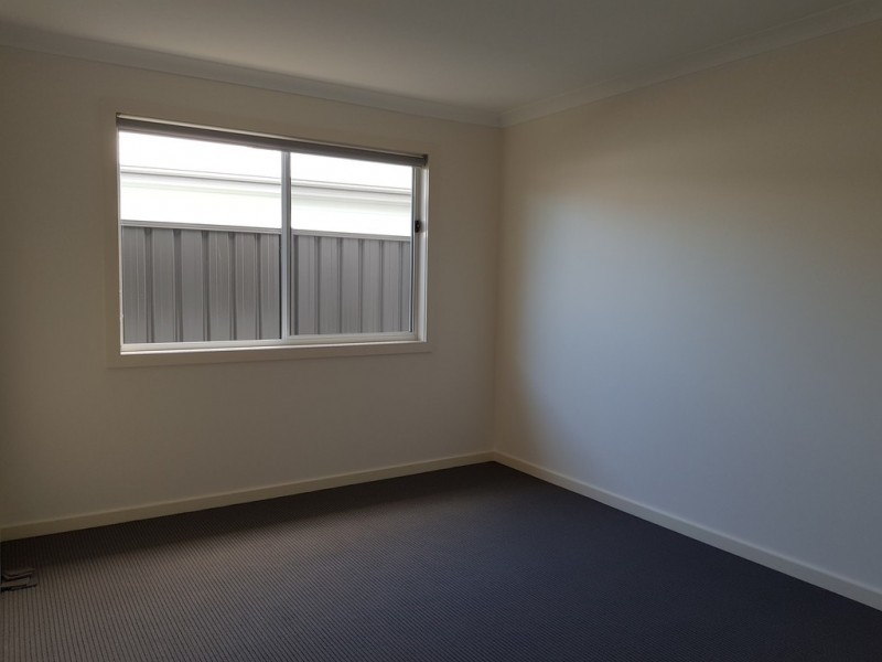 17 Gillan Grove, Broulee NSW 2537