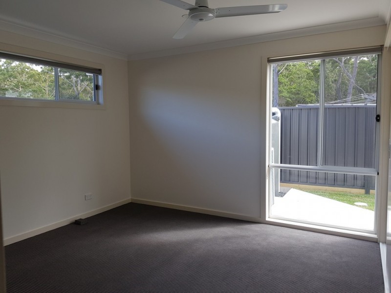 17 Gillan Grove, Broulee NSW 2537