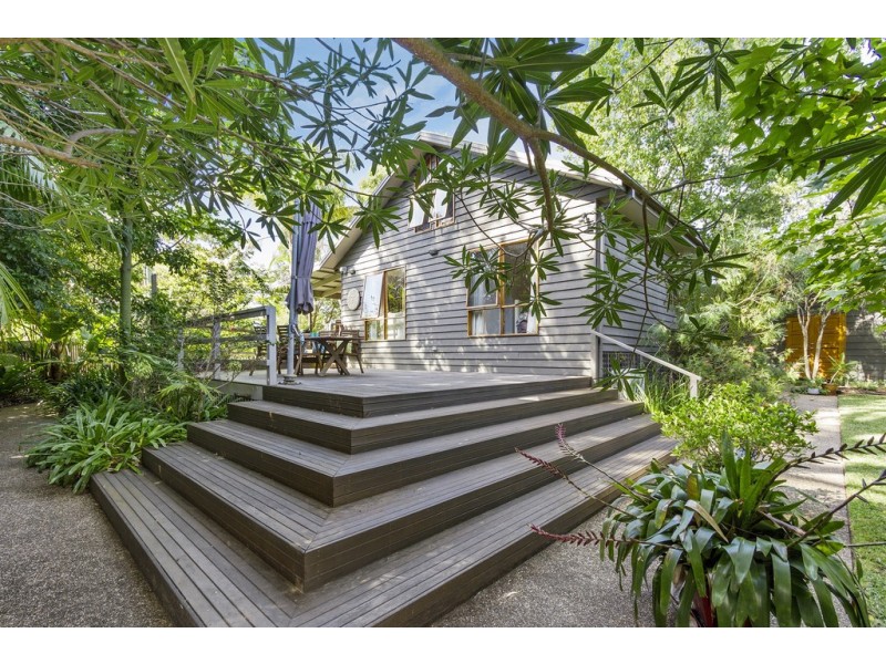 12 Candlagan Drive, Broulee NSW 2537