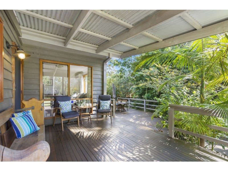 12 Candlagan Drive, Broulee NSW 2537