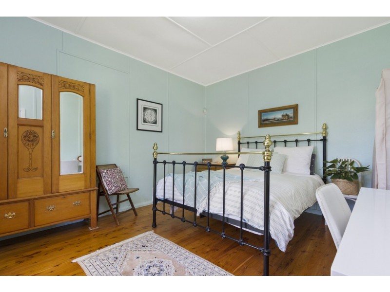 12 Candlagan Drive, Broulee NSW 2537