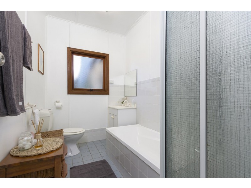 12 Candlagan Drive, Broulee NSW 2537