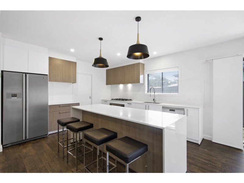 2 Caitlin Crescent, Broulee NSW 2537